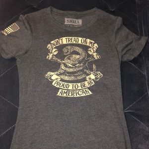 Don’t tread on me Women’s Fitted T